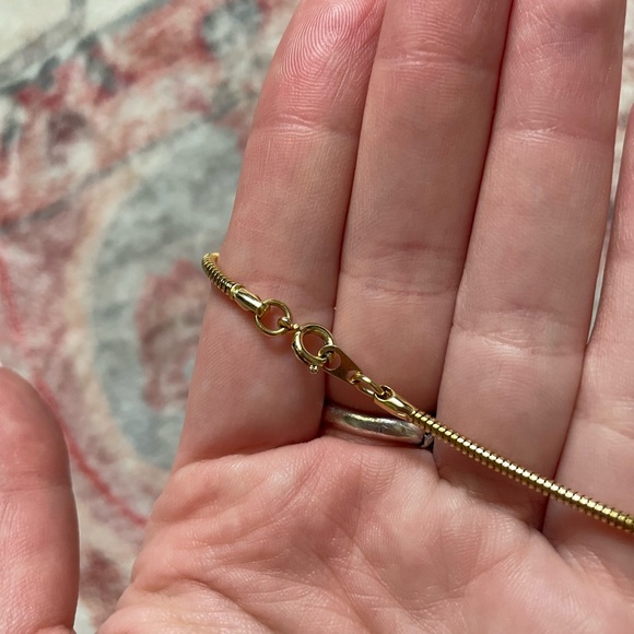 Thanos Infinity Stones Necklace - Picture 3 of 3